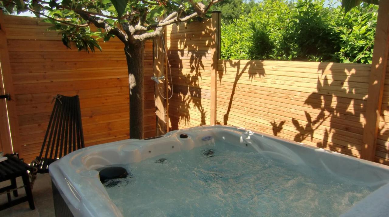 Casa Louise Suites And Spas Privatifs サント・マキシム エクステリア 写真